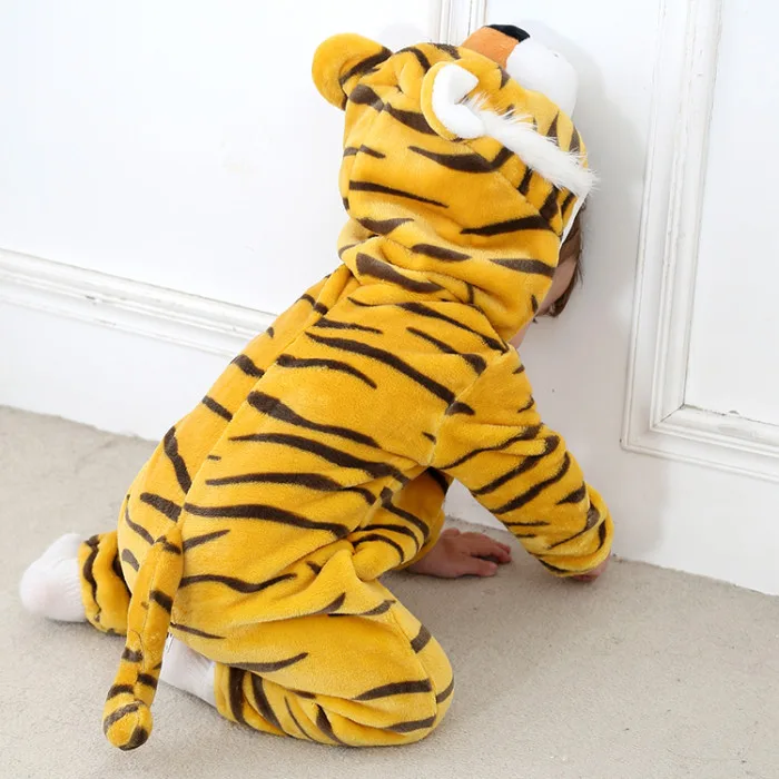 Pajac Tiger 74516